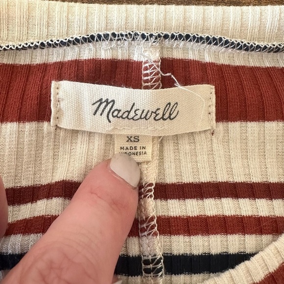 Madewell Ribbed Long-Sleeve Midi Dress in
Multistripe XS EUC - Picture 6 of 6